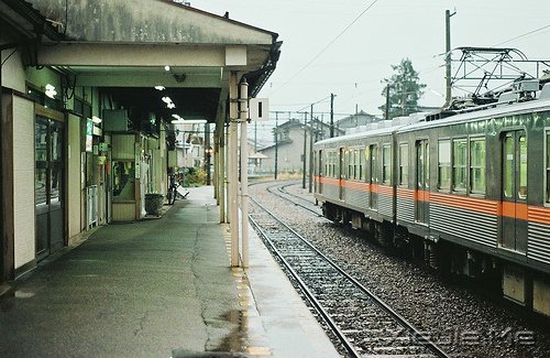 晚安心语:放下无谓的负担,人生才能一路自在 (9)