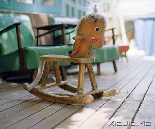 早安心语:有些人只适合思念 (4)