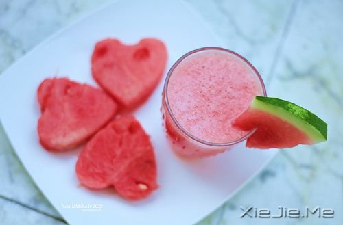 晚安心语:快乐的人不是没有痛苦,而是不会被痛苦所左右 (6)