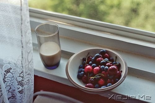 早安心语:我很好,不吵不闹不炫耀 (4)